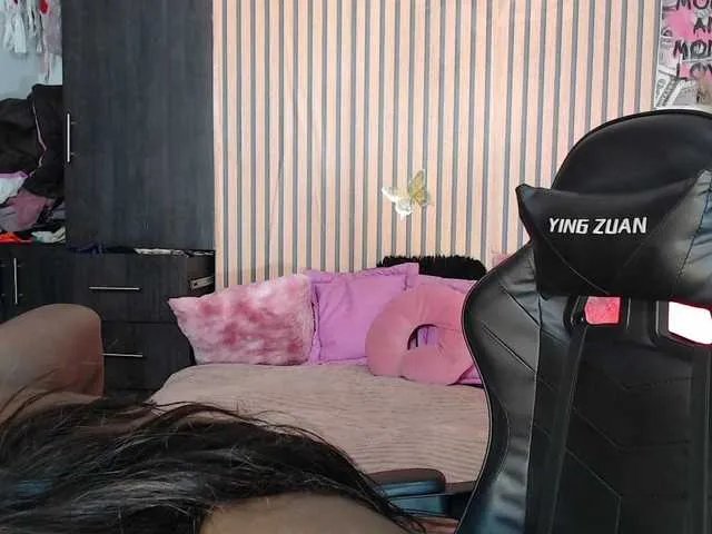 brytany05 on BongaCams