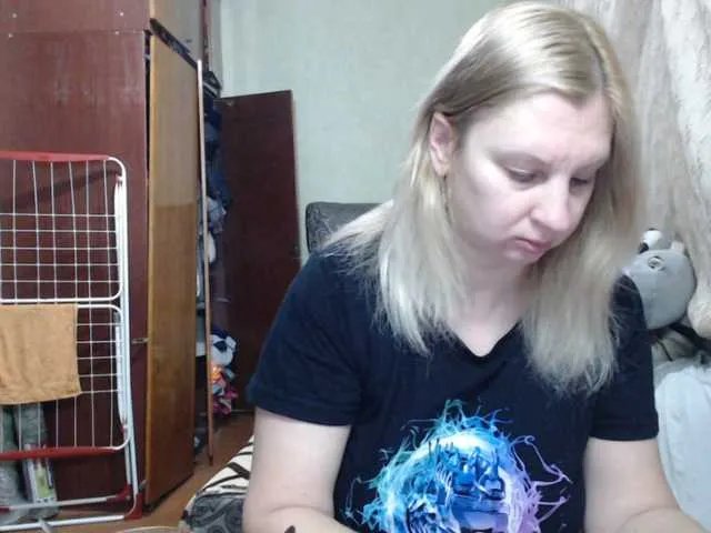 BustyBlondy — Freechat on BongaCams