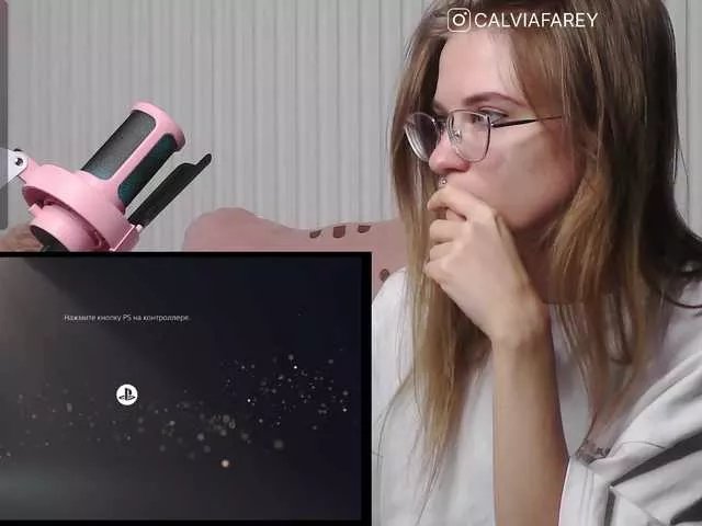 calviafarey on BongaCams