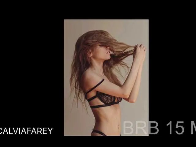 calviafarey on BongaCams