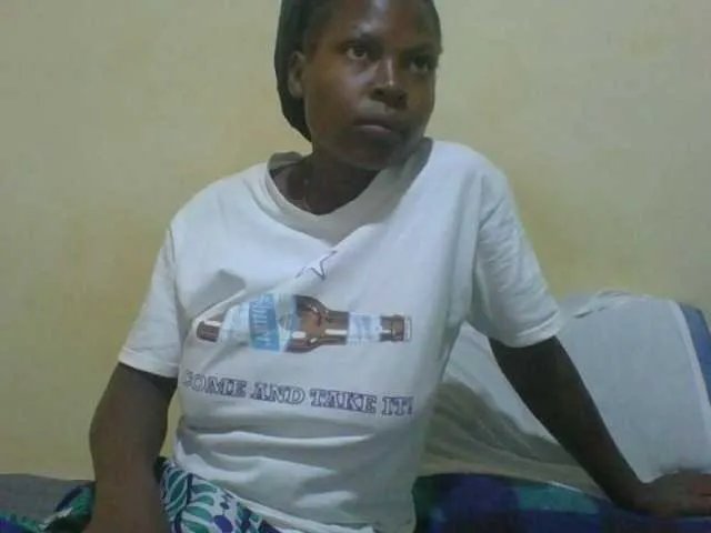 camilla-sweet on BongaCams