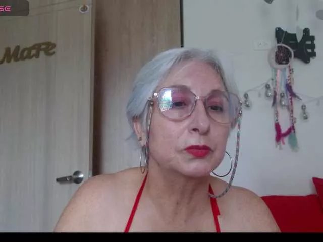 Freechat canitas69 on BongaCams