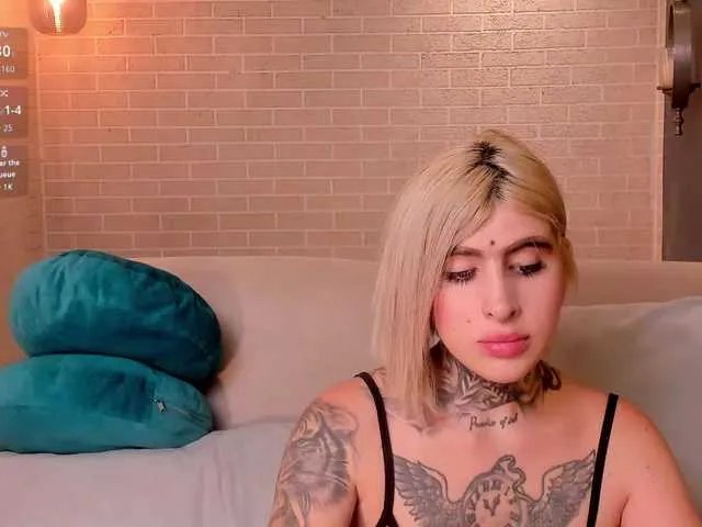 CarlaBrunni — How long would you last inside my pussy?  IG: @carlaxbrunni  At goal: Fuck me SO DEEP@remain tks left 