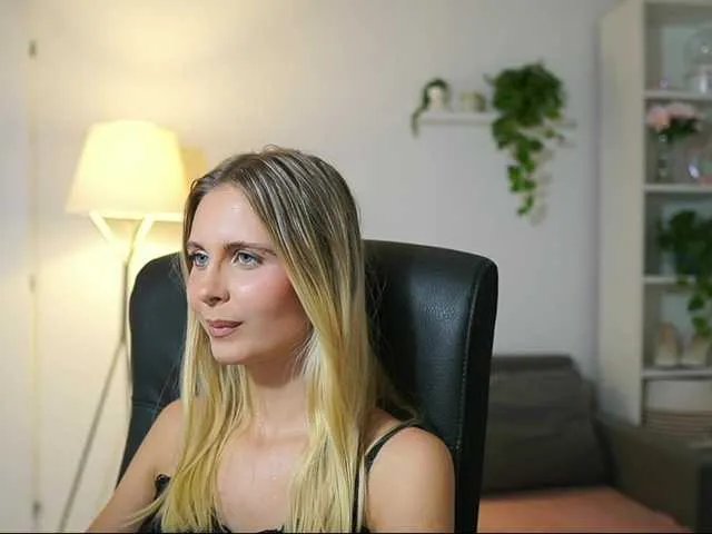 catecrago on BongaCams