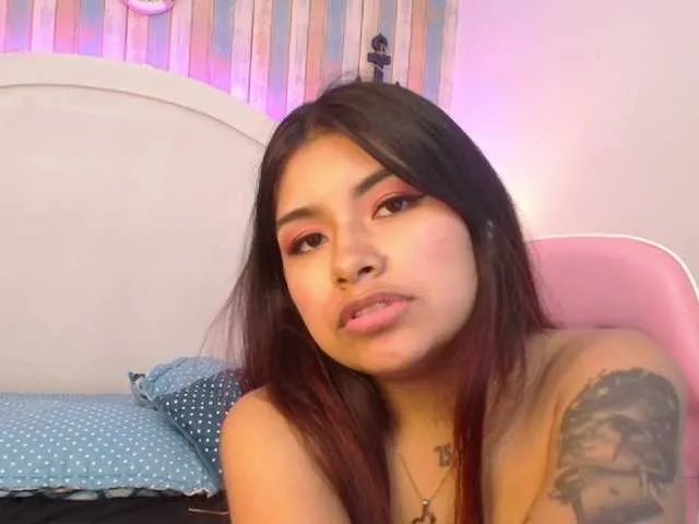 ChantalPetit on BongaCams