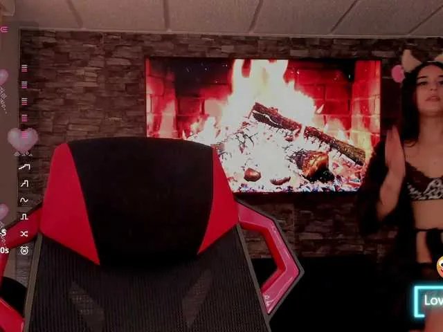 Charlotte-greys — Drive me crazy best pattern 1122334455#lovensecontrol #teen #shaved pussy #cum #feet #small tits