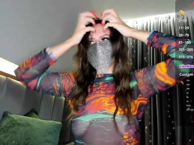 CharmAlina on BongaCams