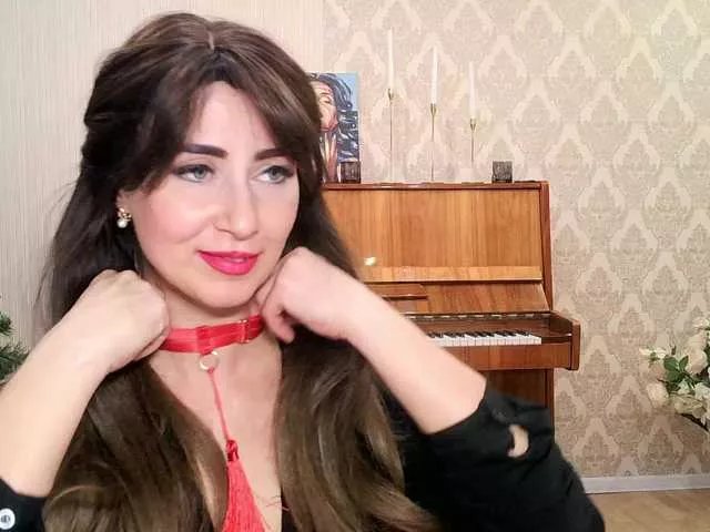 Charmingvenus11701 on BongaCams