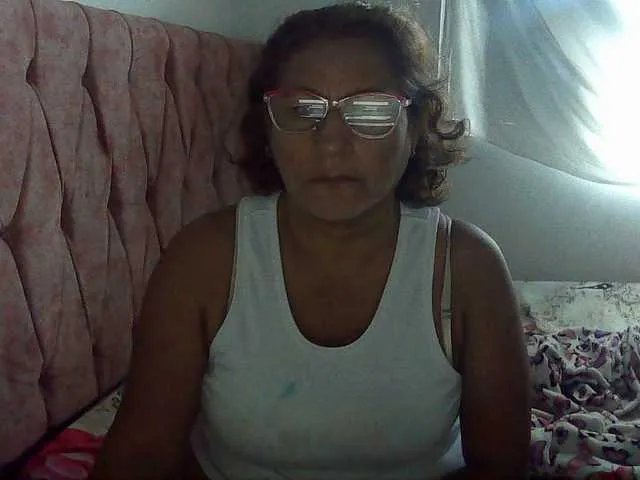 charrysexy on BongaCams