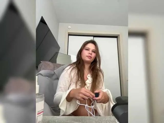 Chiculya on BongaCams