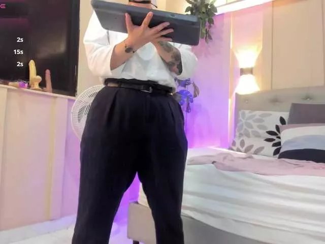 chloe-rosse on BongaCams