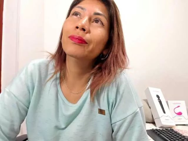 ChloeMiller69 on BongaCams