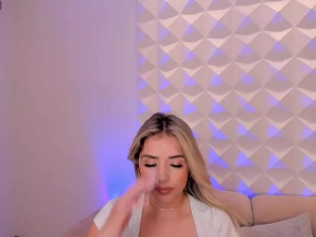 ChloePreston on BongaCams