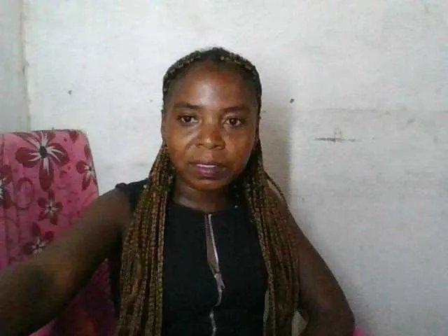 Christina-2 on BongaCams