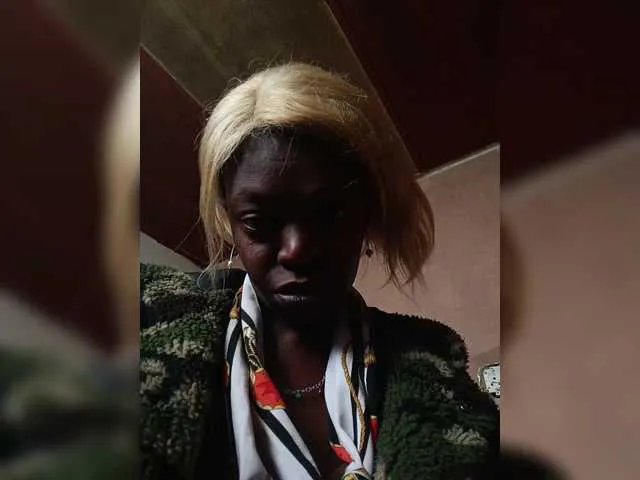 CleavageKING on BongaCams