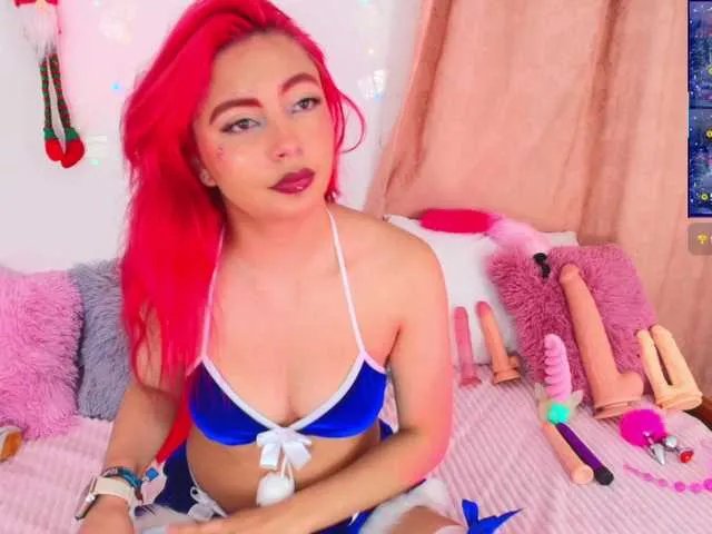 CloeeLovee on BongaCams