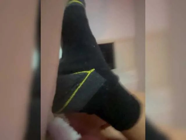 coupletoy97 — THERE IS HORNY COUPLE WE FANT PLAY WITH YOU ; @total )