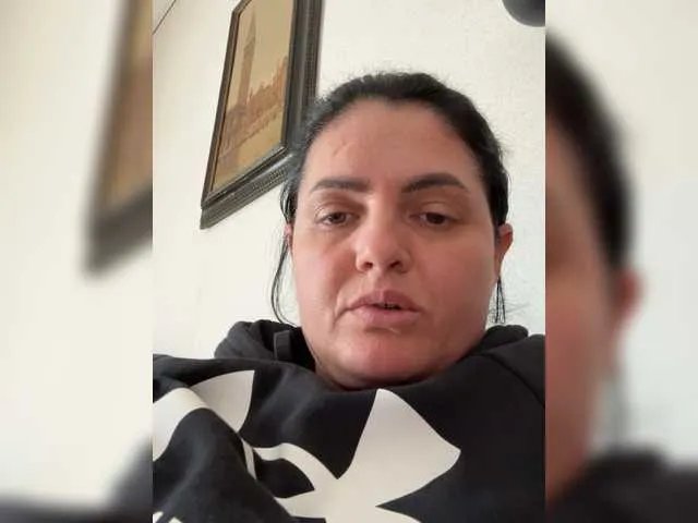 Cris810a — Freechat on BongaCams