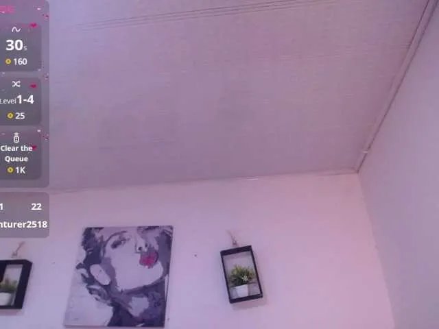 cristal-horny19 on BongaCams