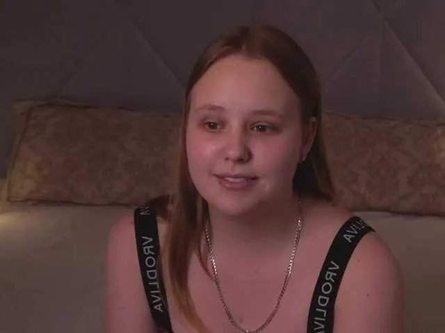 CrystallPaws on BongaCams