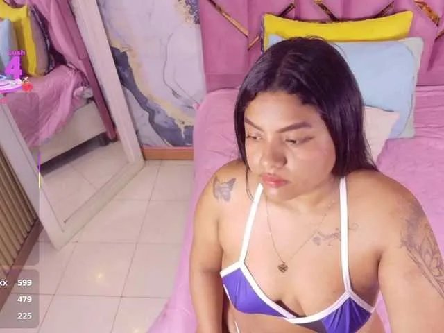 curvybrunnett on BongaCams