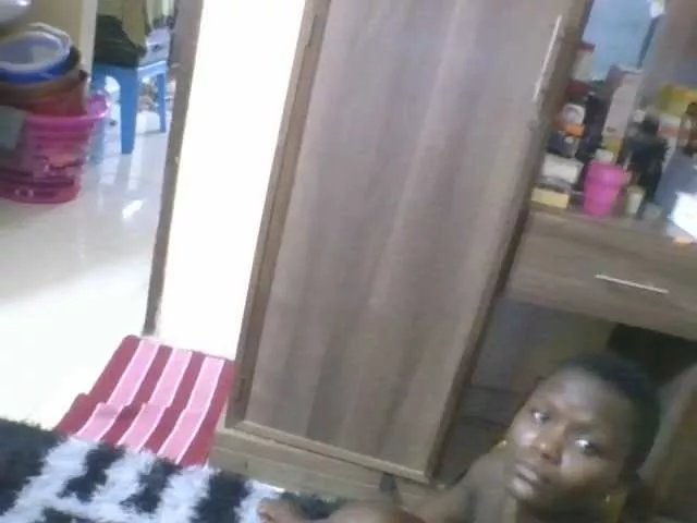 Cute-vee on BongaCams