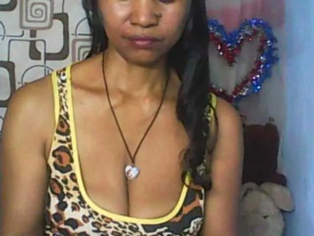 Cute0403 on BongaCams