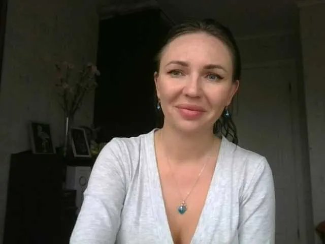 CuteFngelina on BongaCams