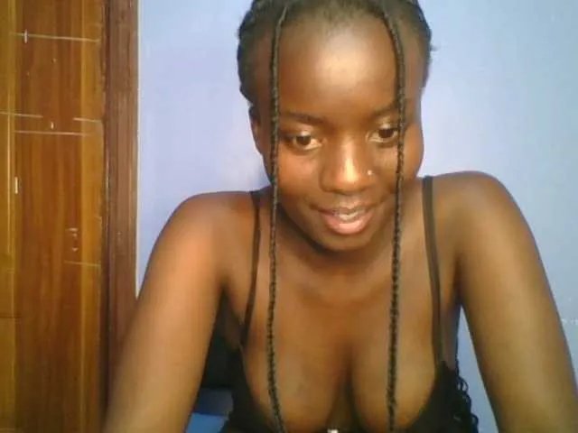 Cutiechoco on BongaCams