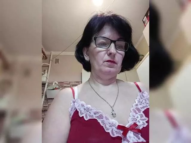 Danccee358 on BongaCams