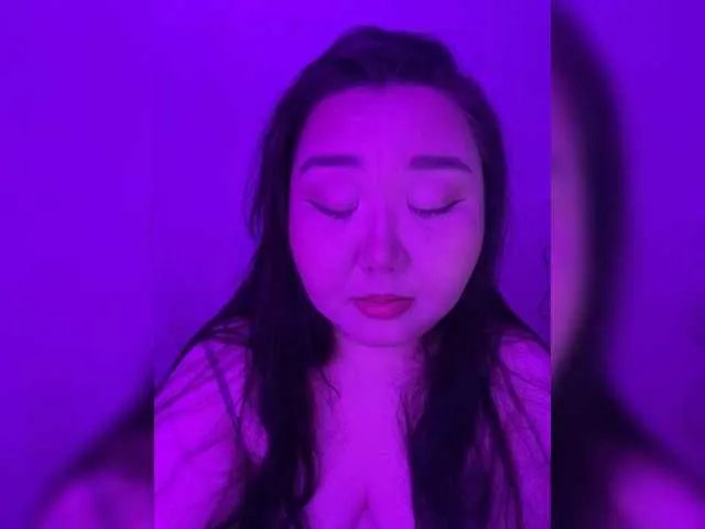 DebbieLu on BongaCams 