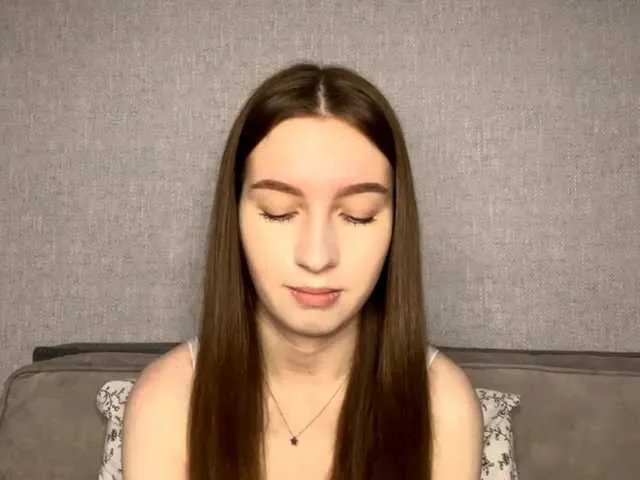 DeberaWarsham on BongaCams