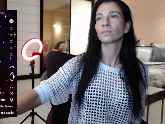 DelicateKiss on BongaCams