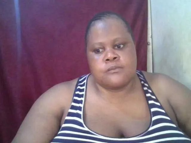 Ebonymagixs on BongaCams