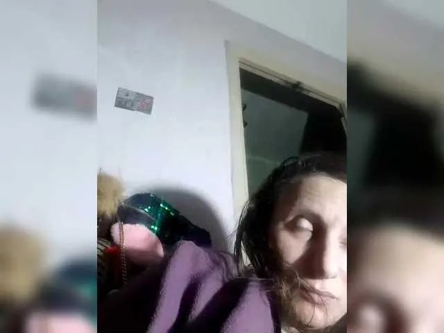 EksaCake on BongaCams