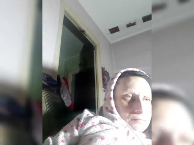 EksaCake on BongaCams