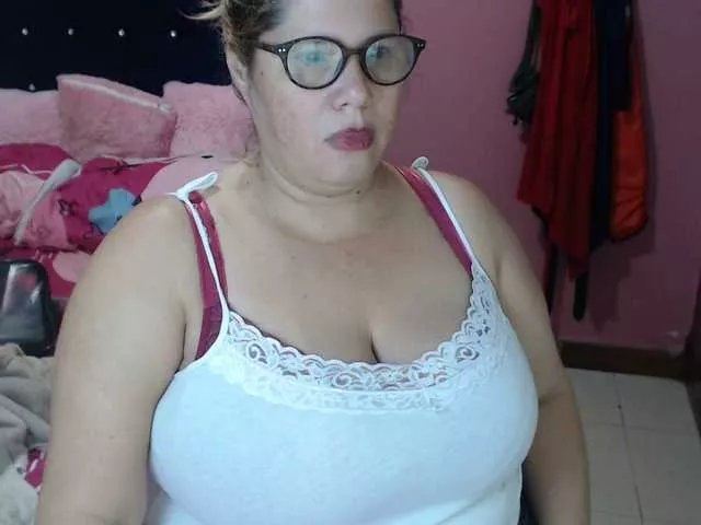 ElizabethTaylor8 on BongaCams