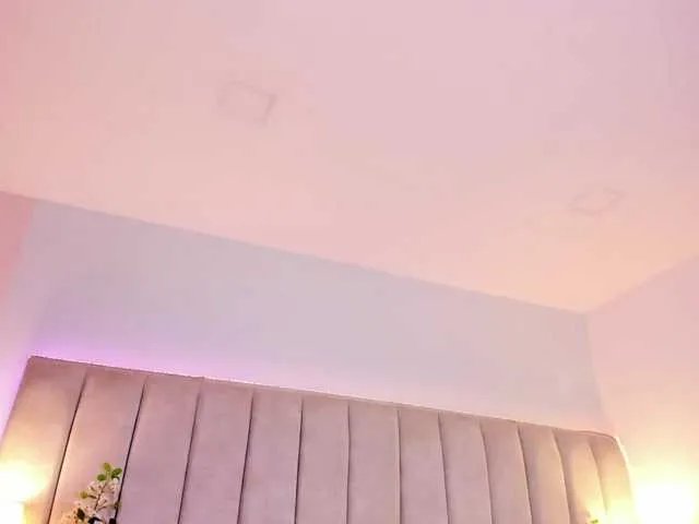 EllaThorne on BongaCams