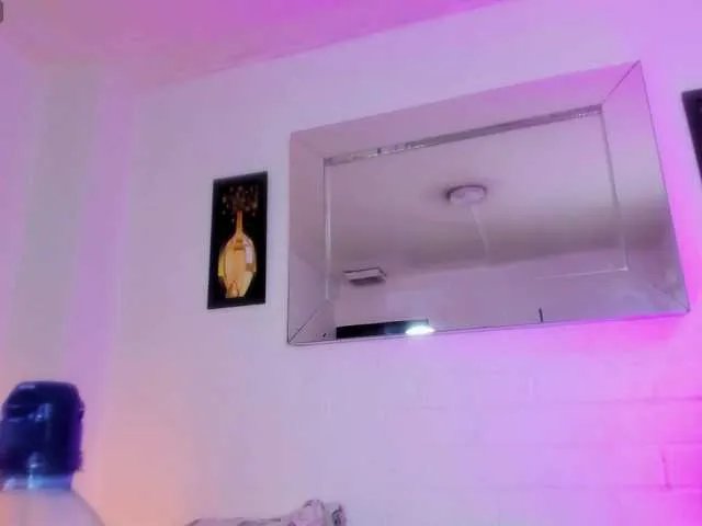 EllenaBoobs on BongaCams