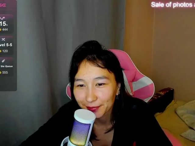 ElliMilka on BongaCams