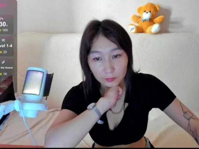 ElliMilka on BongaCams