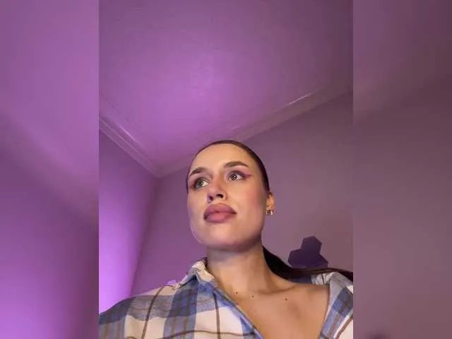 Enchantix on BongaCams