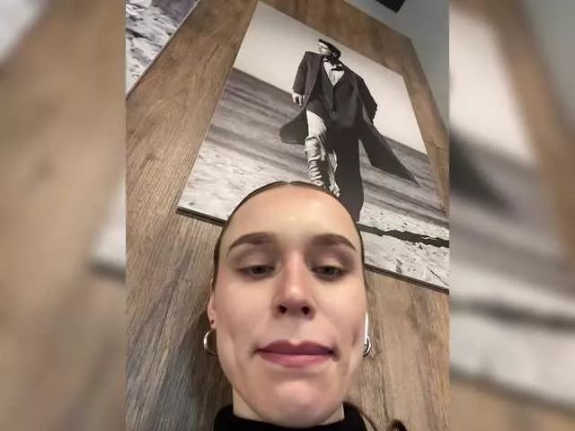 Enchantix on BongaCams