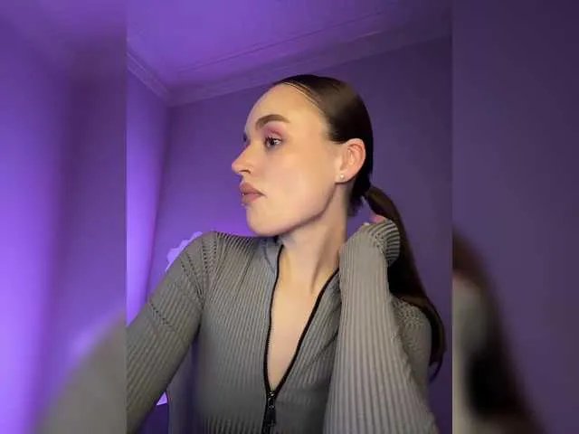 Enchantix on BongaCams