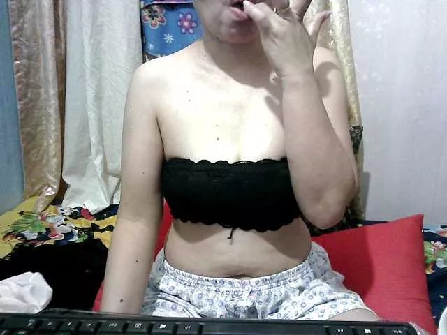 erica-4u on BongaCams