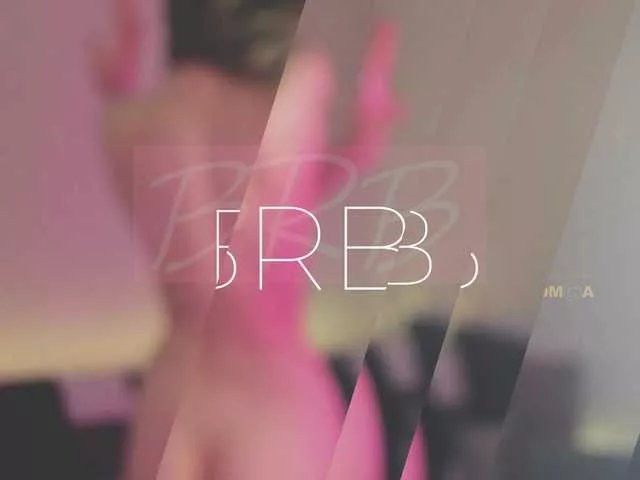 eva-adamova on BongaCams