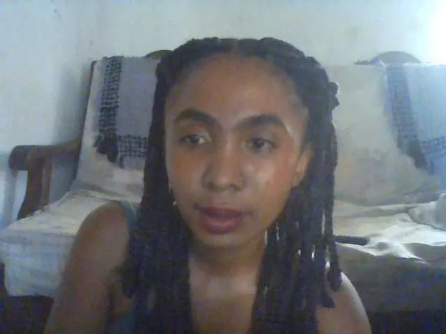 EvahMorgane on BongaCams