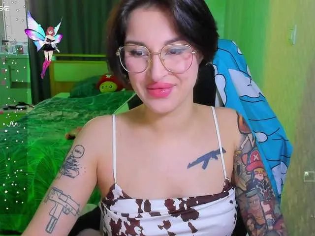 folinskaayaa on BongaCams