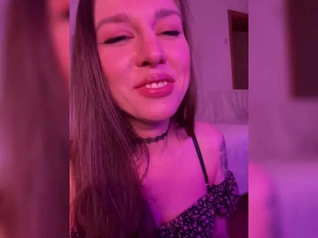 FoxyAlisa on BongaCams