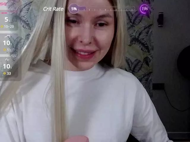 Foxymoxy19 on BongaCams